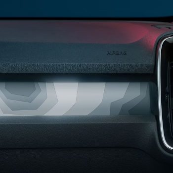 Volvo C40-4