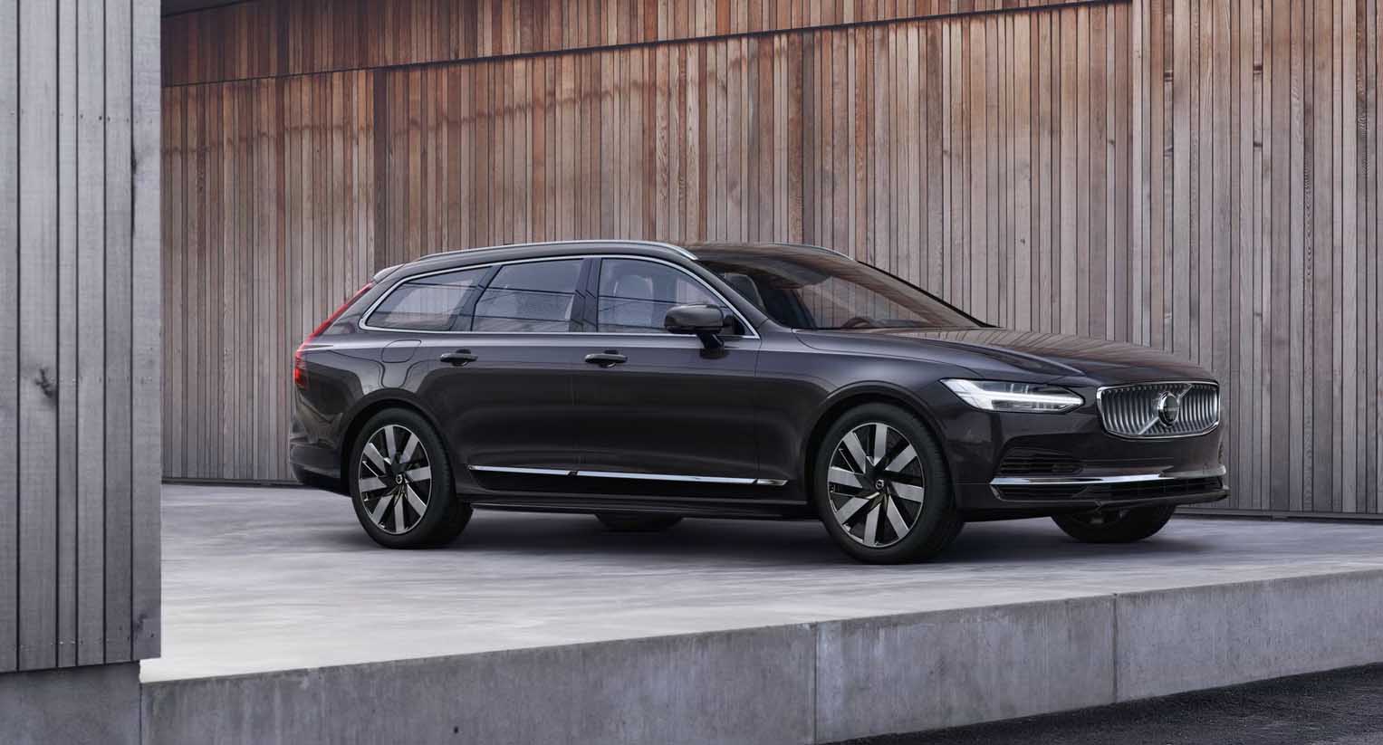 Volvo V90 Plugin 1 Volvo V90 Plug-in