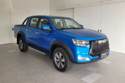 cross 4 blu