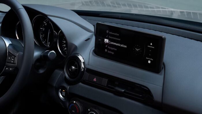 Mazda MX 5 connettivita