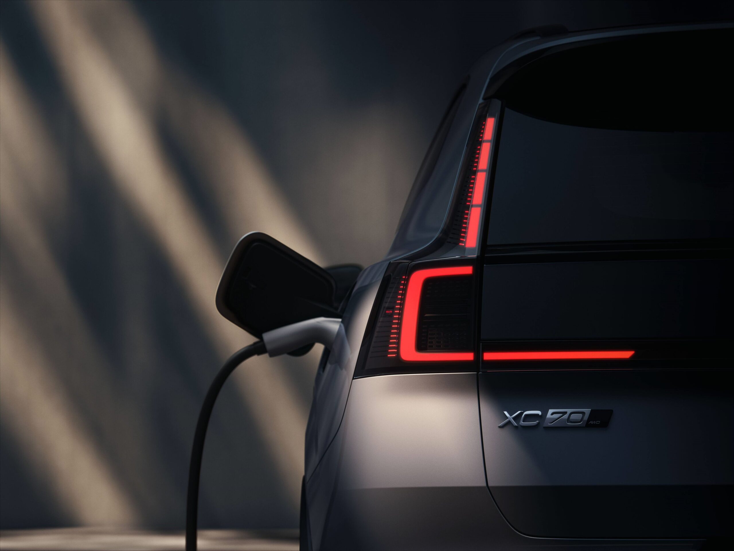 New Volvo XC70