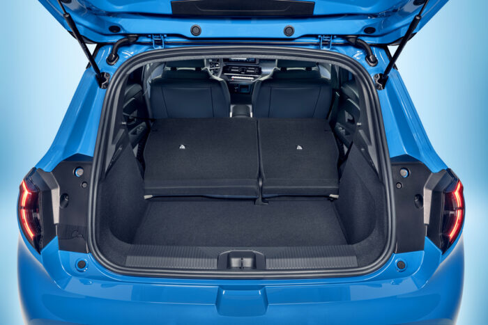 Nissan_Micra_bagagliaio