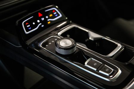 EVO 7 Kairos: il SUV che ridefinisce il tuo tempo 2 EVO 7 Kairos - Evolved Suv